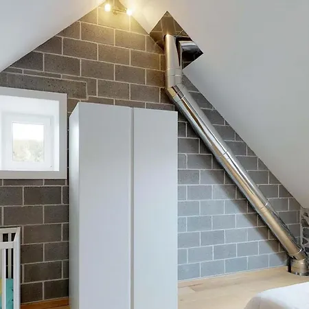Holiday home Classy In Achet With Garden Hamois