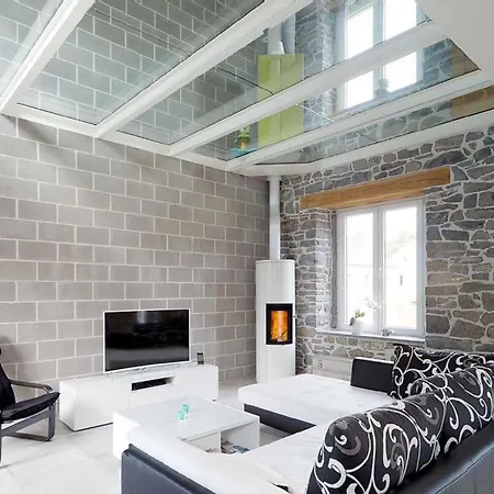 Classy In Achet With Garden Vakantiehuis
